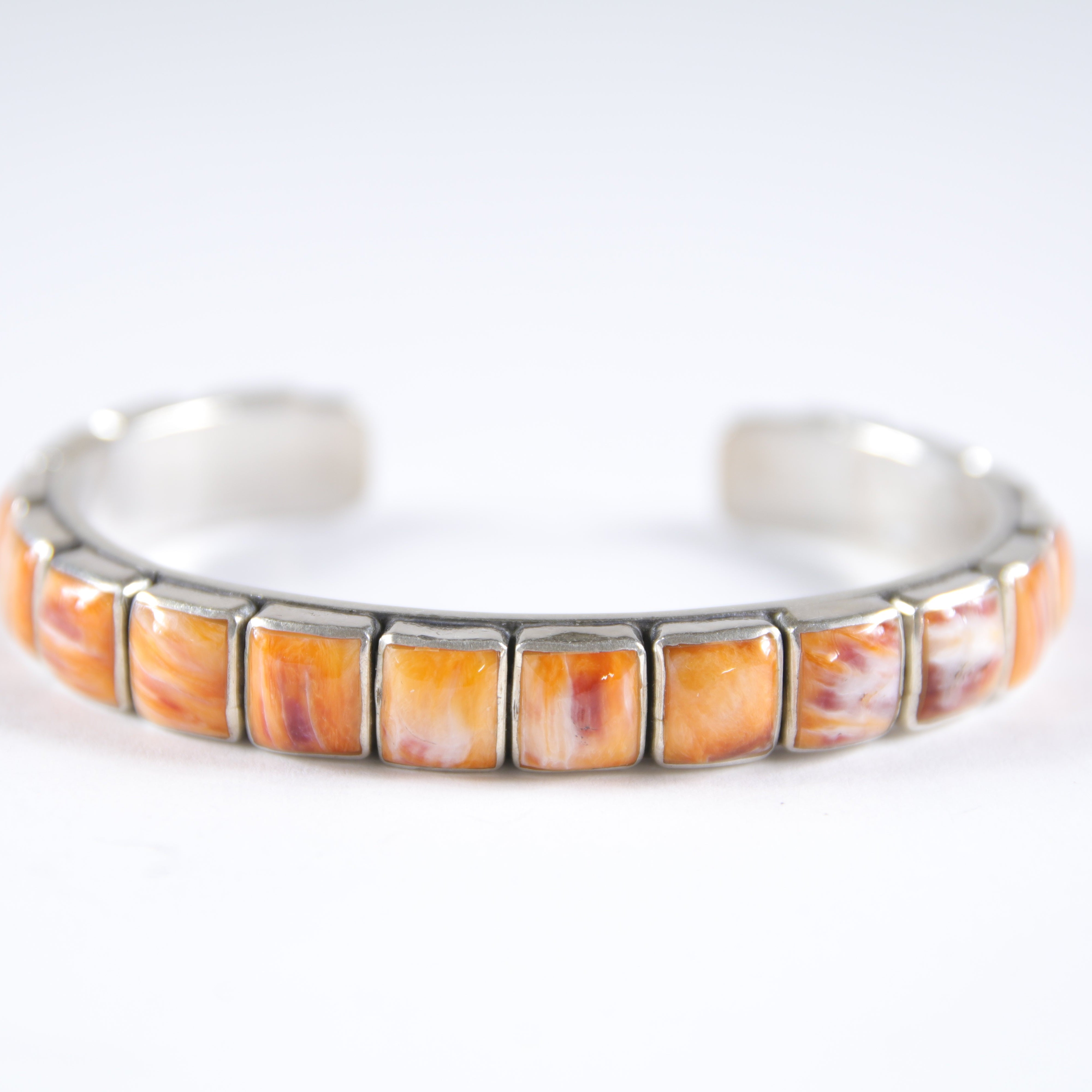 Small Orange Spiny Oyster Shell 1-Row Cuff Bracelet / Decorative stamping