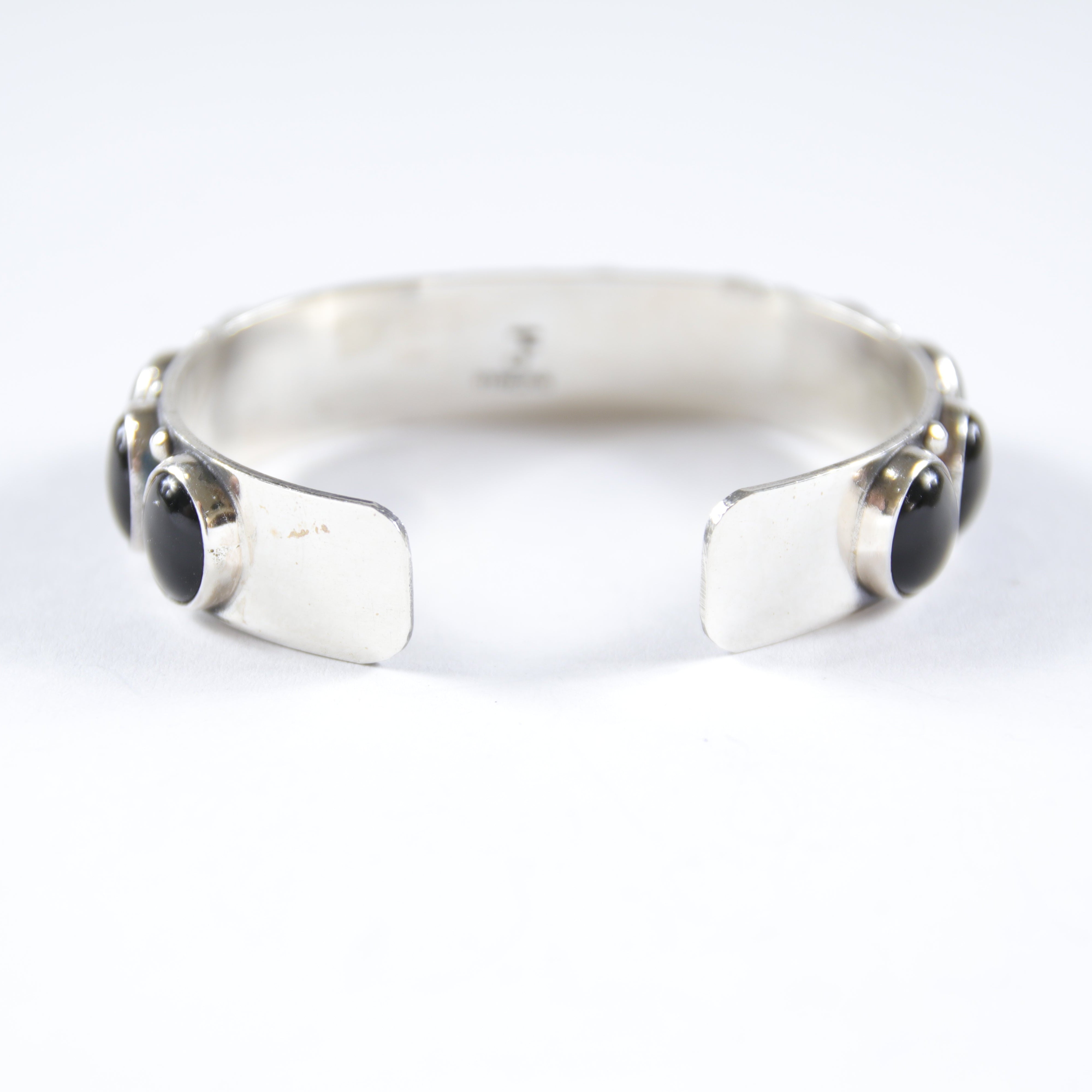 X-Small Black Onyx 1-Row Cuff Bracelet