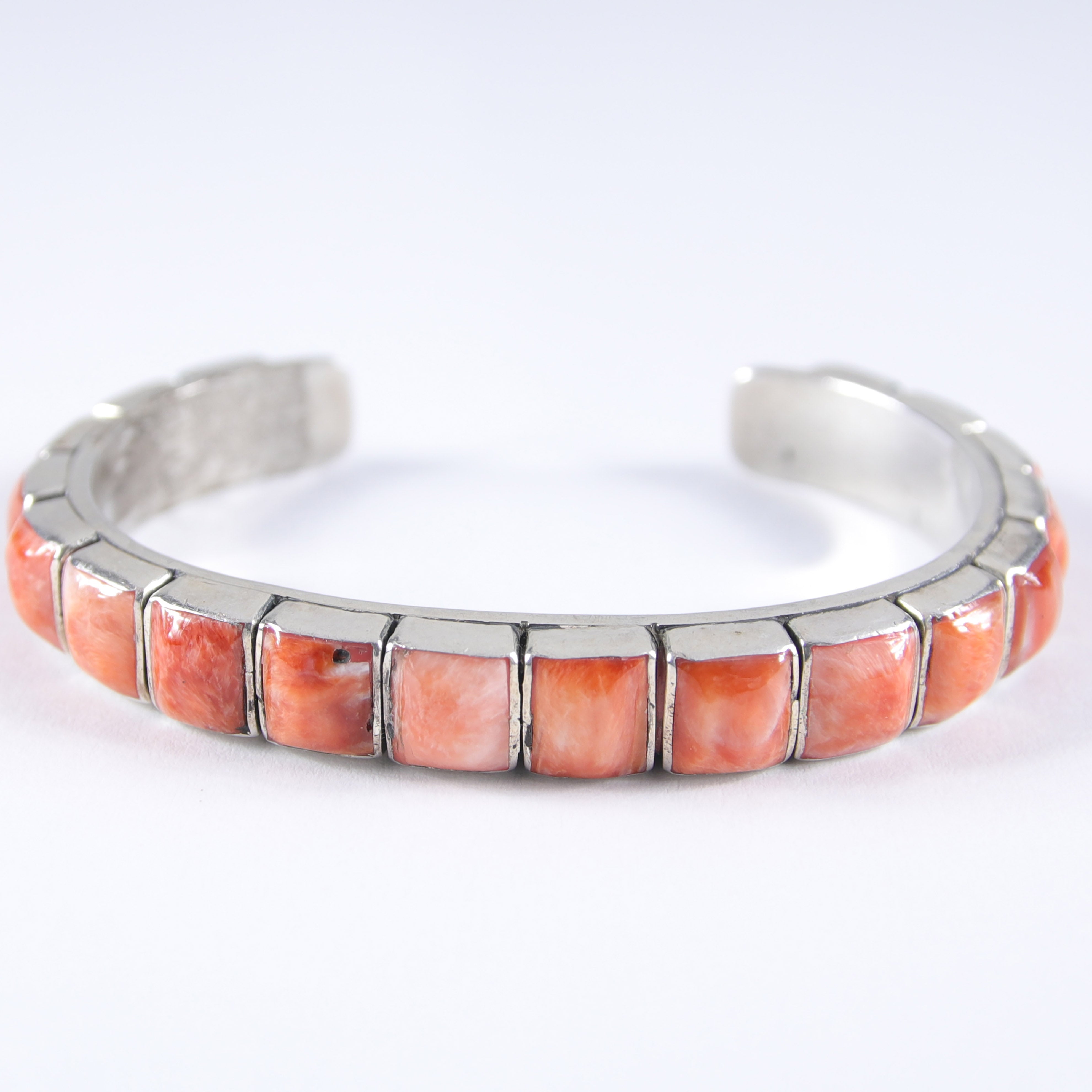 Small Orange/Red Spiny Oyster Shell 1-Row Cuff Bracelet / Decorative stamping