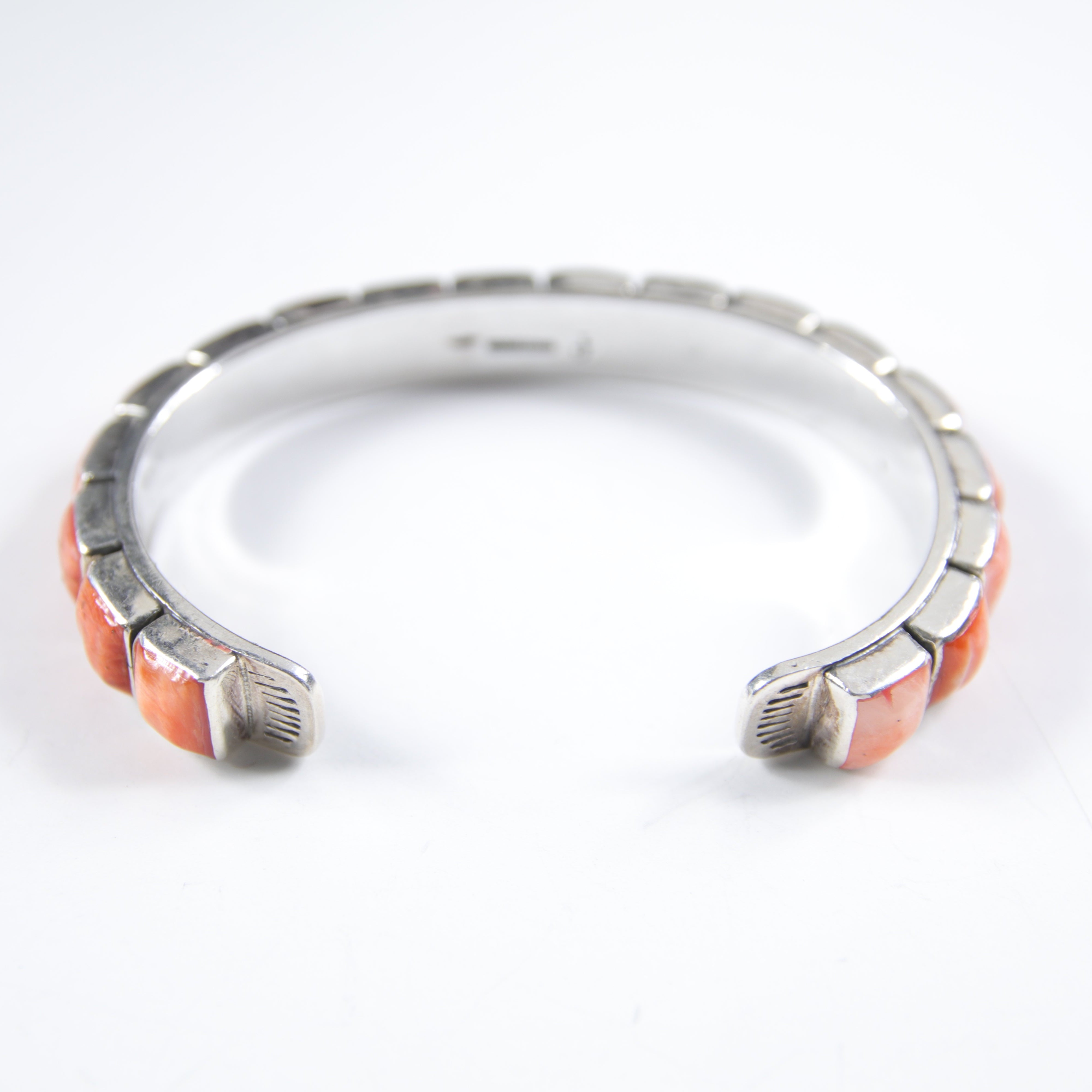 Small Orange/Red Spiny Oyster Shell 1-Row Cuff Bracelet / Decorative stamping