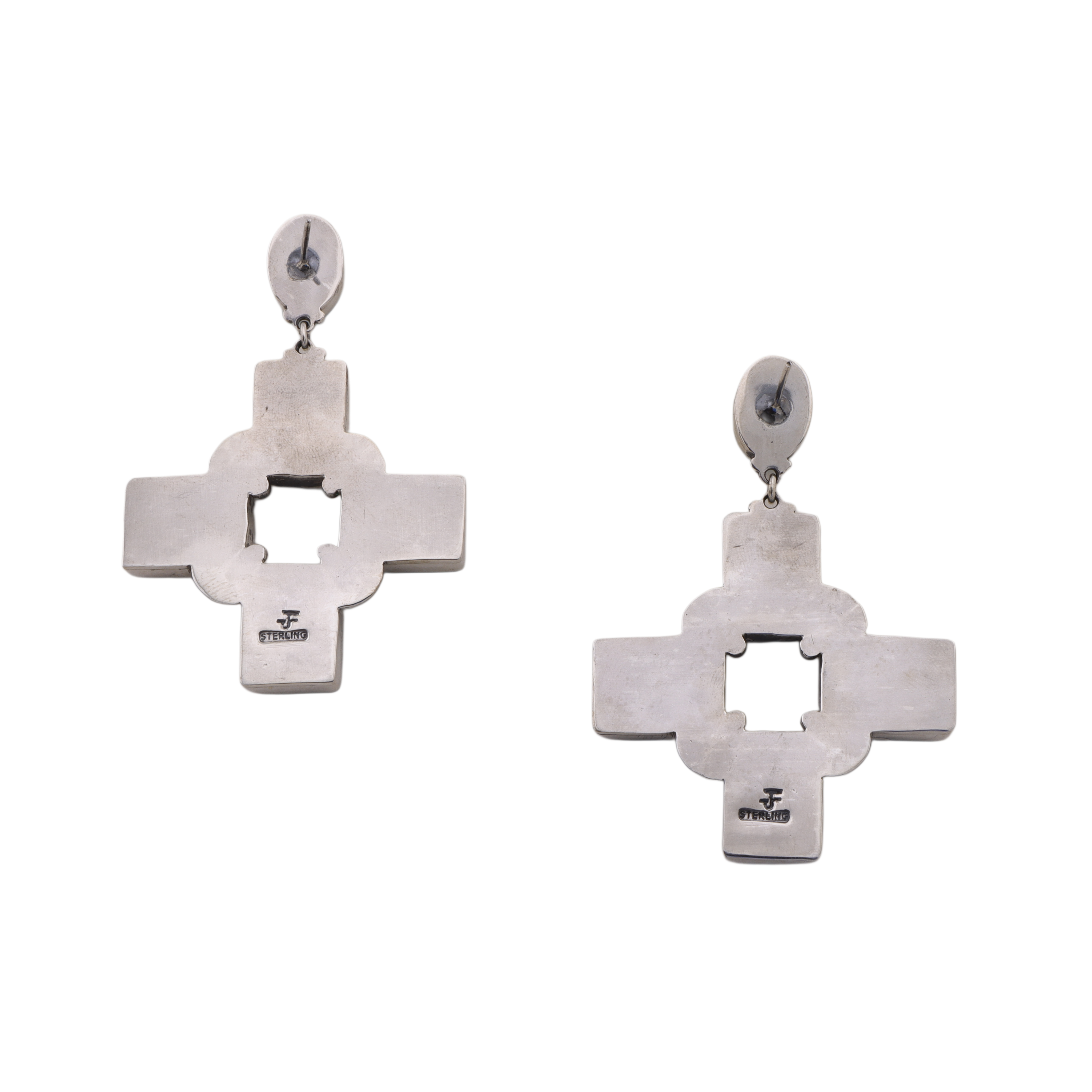 Cross of the 4 Winds