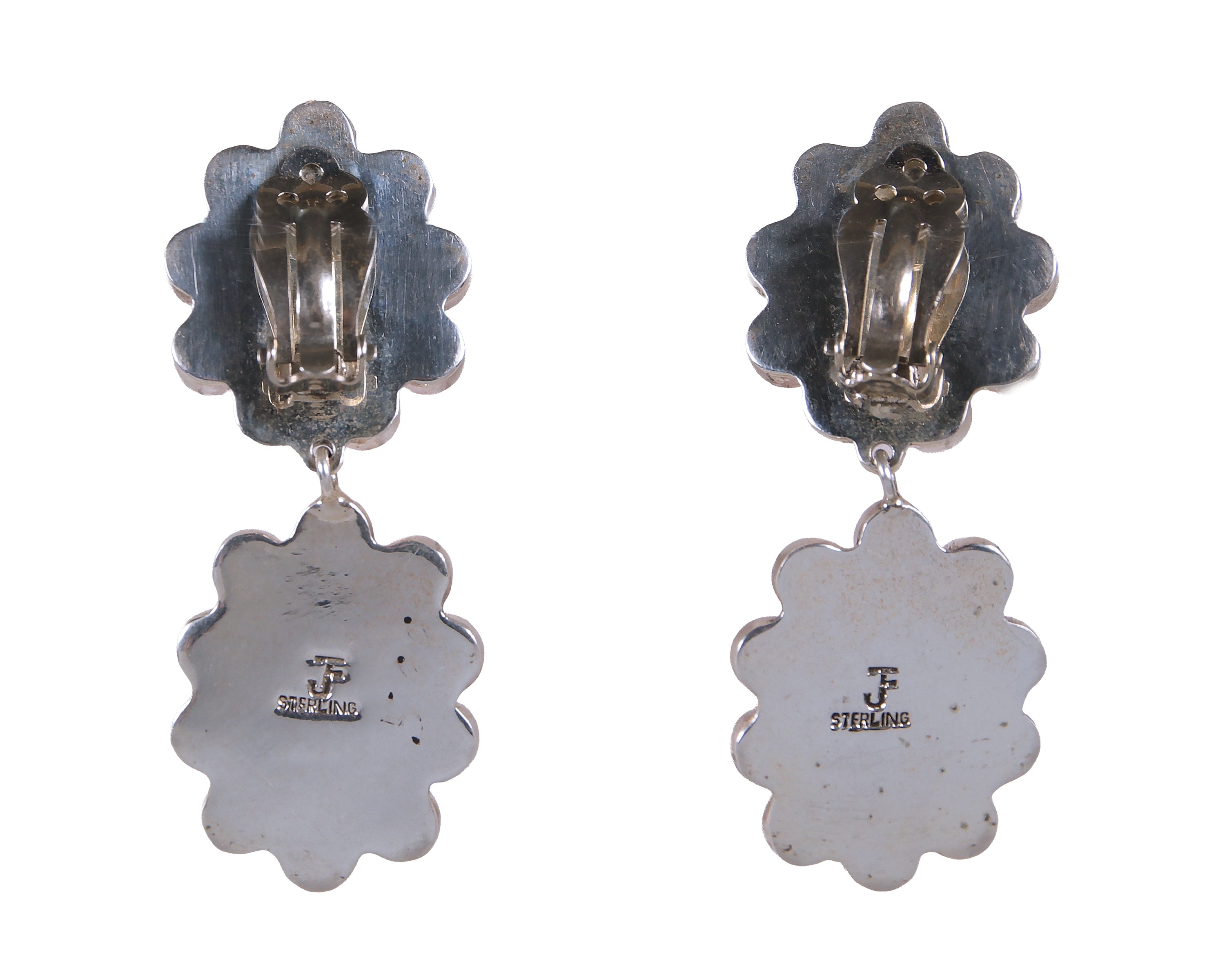 Eye-catching Spiny Oyster Shell Flowers Earrings