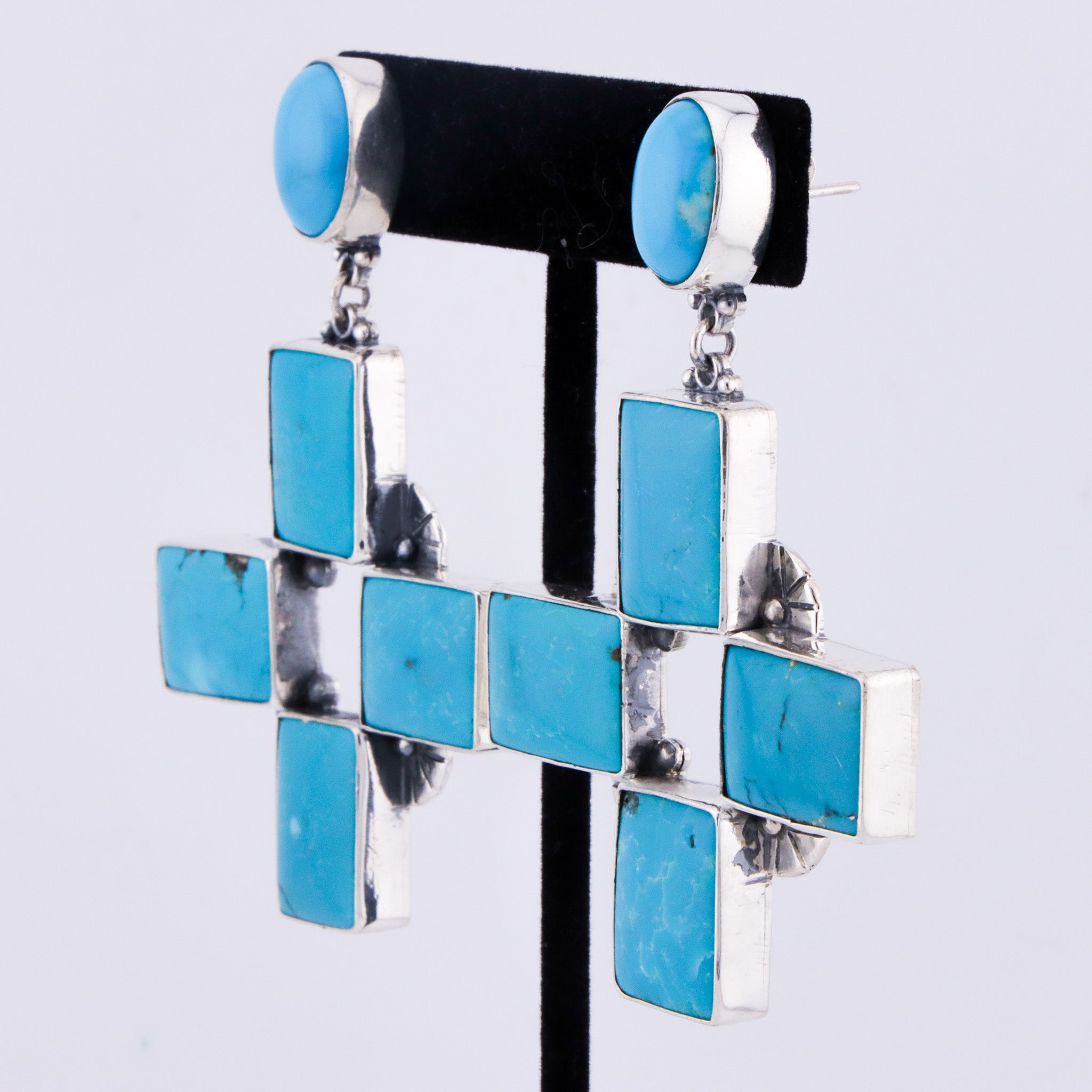Cross of the 4 Winds
